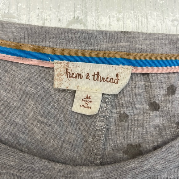 Hem & Thread Grey Star Burnout Split Back Tank Sz M - Picture 2 of 10